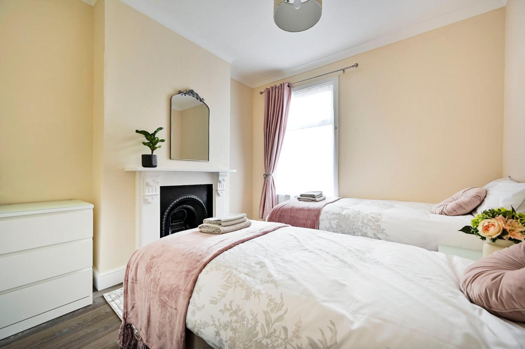 לונדון Greenwich Holiday Home מראה חיצוני תמונה